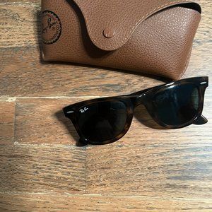 Ray Ban Wayfarer